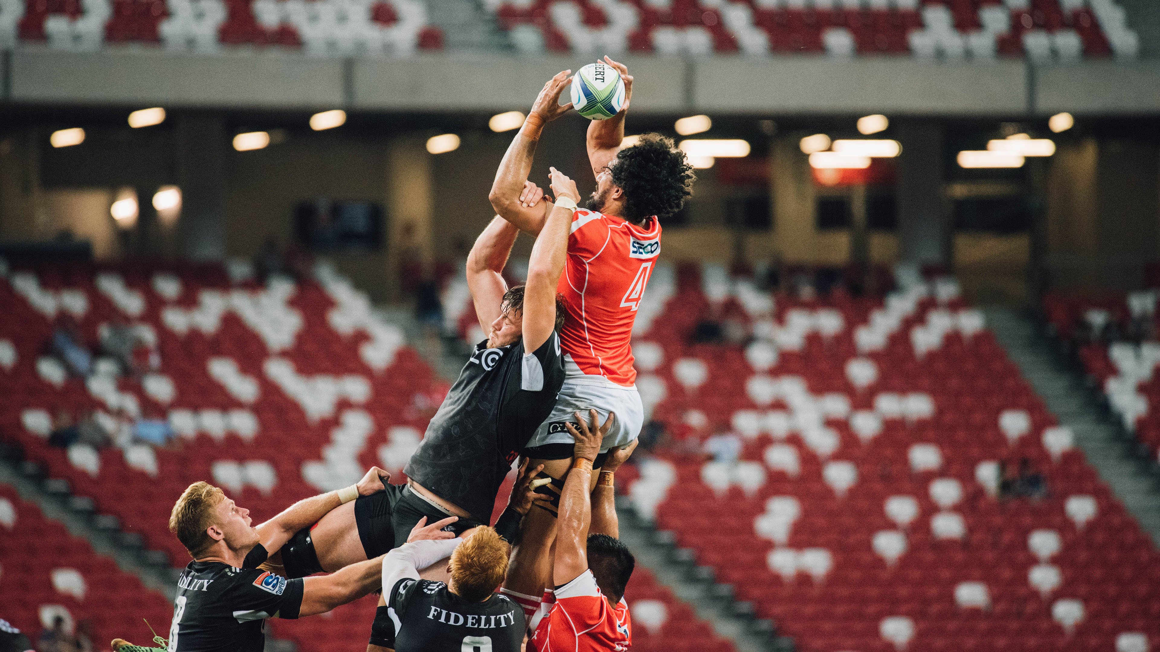 爱游戏娱乐-美国男篮在奥运预选赛中轻松取胜，晋级下一轮